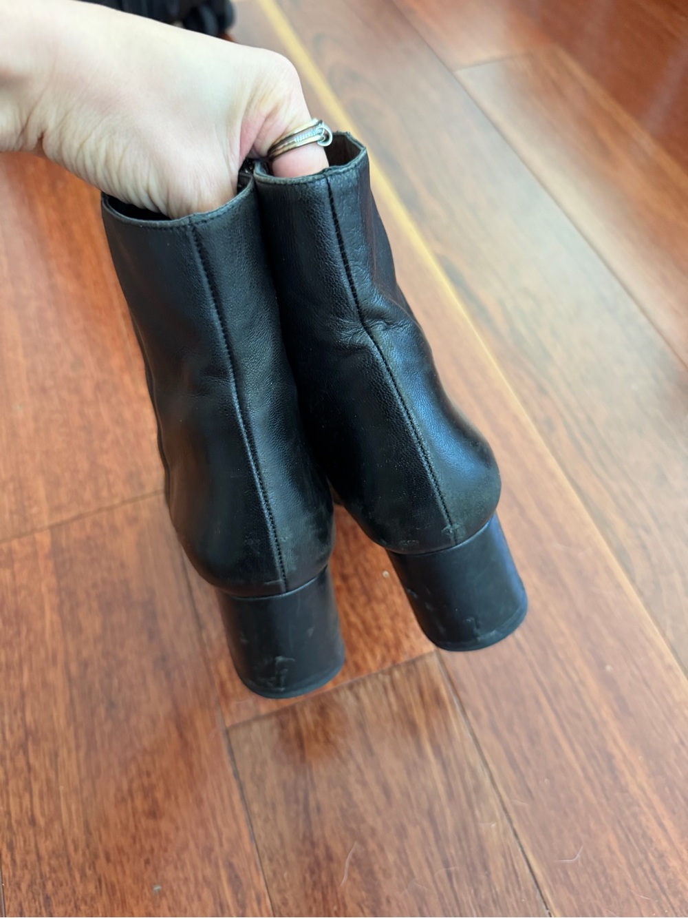 PRADA LEATHER BOOTIES - Picture 4 of 9